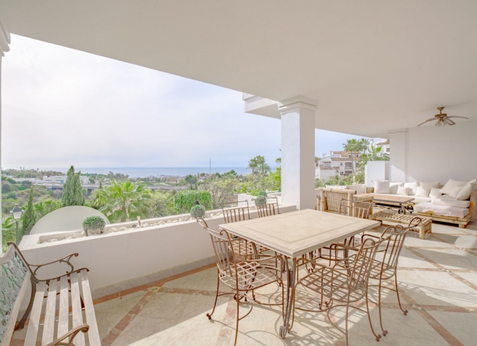 Apartamento Planta Baja en Sierra Blanca Monte Paraiso Country Club  - 2