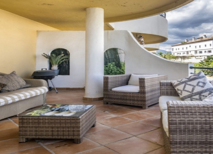 Apartamento Planta Baja en Nueva Andalucía Señorío de Aloha  - 7