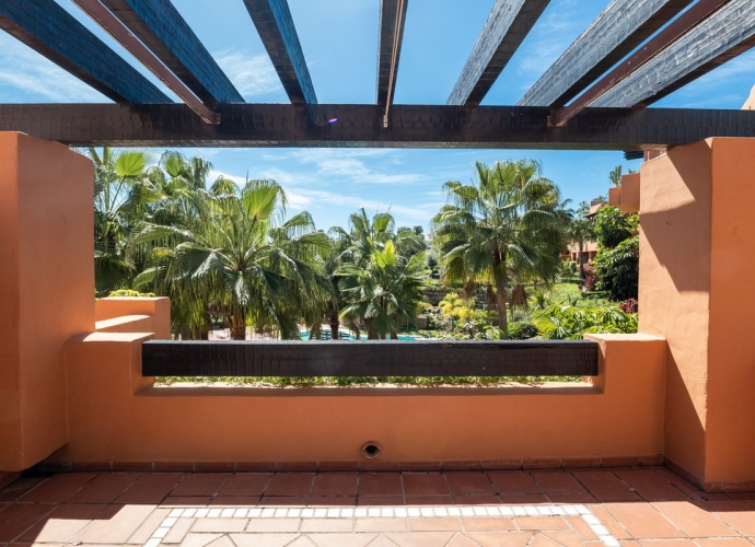 Apartment Penthouse Duplex situé à Nueva Andalucía El Alminar de Marbella  - 5