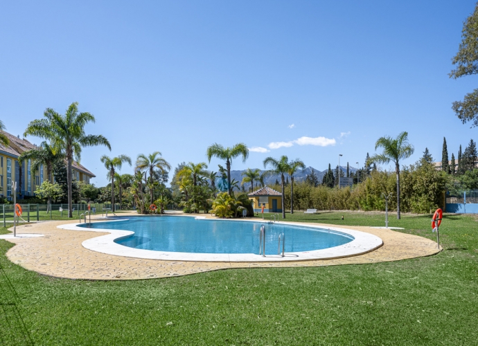 Appartement milieu d’Etage situé à Bahía de Marbella Atrium  - 2