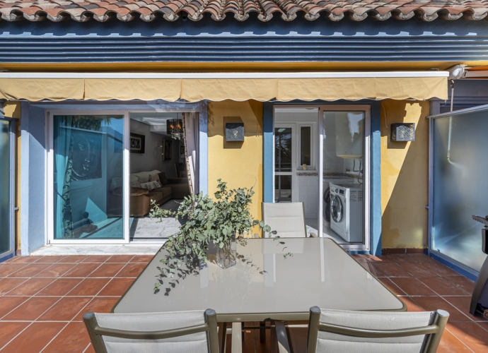 Apartment Middle Floor in Bahía de Marbella Atrium  - 5