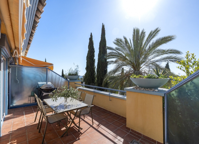 Apartamento Planta Media en Bahía de Marbella Atrium  - 6