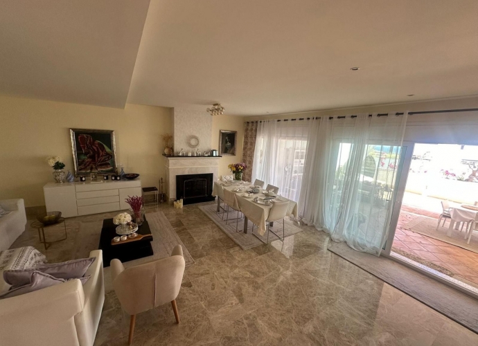 Townhouse Terraced in Los Monteros - 6