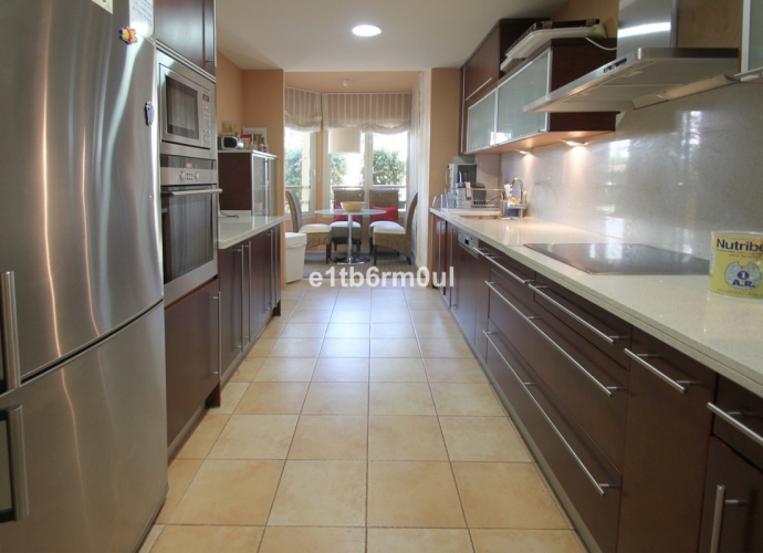 Apartment Middle Floor in Sierra Blanca Condado de Sierra Blanca  - 10