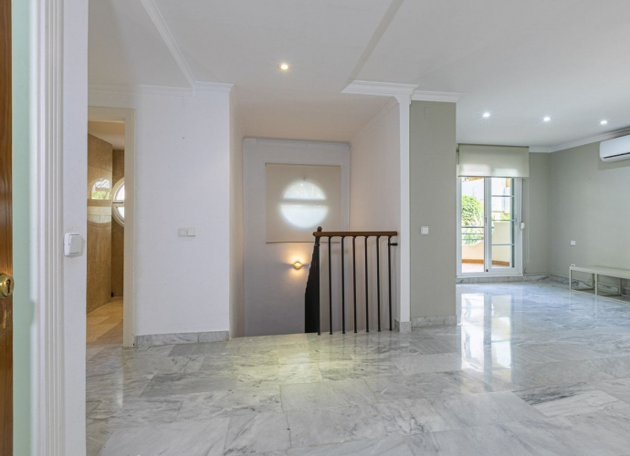 Apartment Duplex situé à Nueva Andalucía Señorío de Aloha  - 2