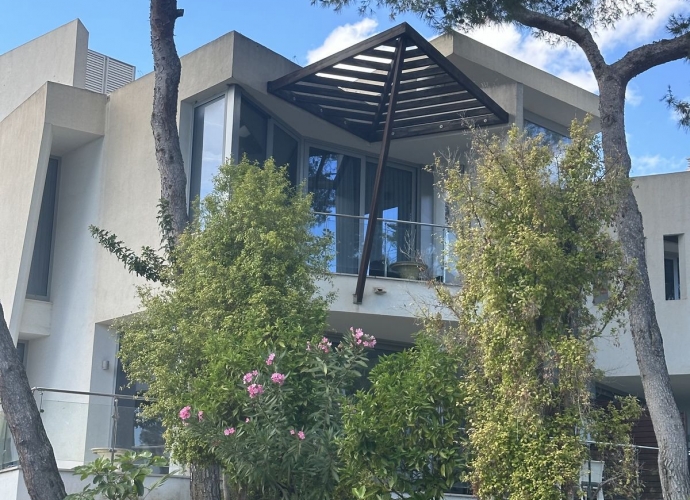 Villa Semi Detached in Sierra Blanca - 4