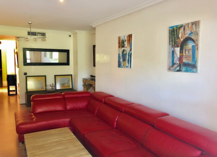 Appartement milieu d’Etage situé à Nueva Andalucía Lorcrimar  - 8