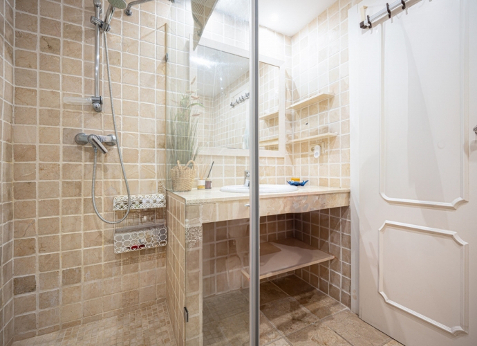 Apartment Ground Floor in Elviria Golden Beach  - 8