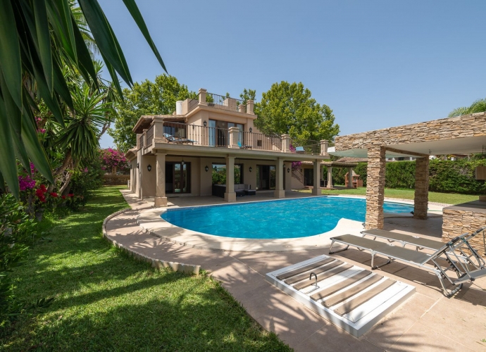 Villa Detached in The Golden Mile Villas en The Golden Mile  - 1
