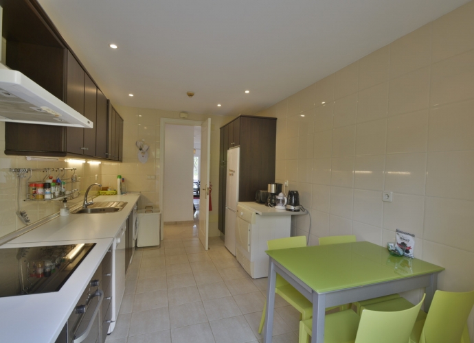 Apartment Middle Floor in Elviria Elviria Hills  - 9