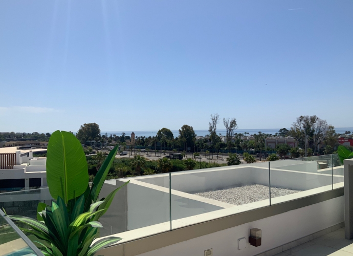 Apartment Penthouse in New Golden Mile - 2