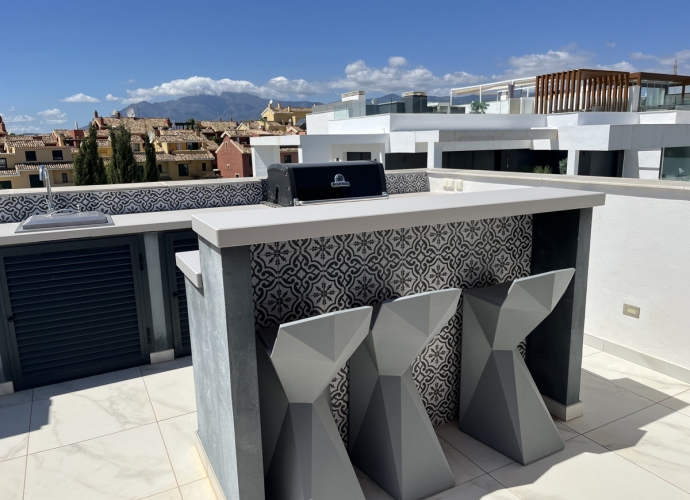 Apartment Penthouse in New Golden Mile - 6