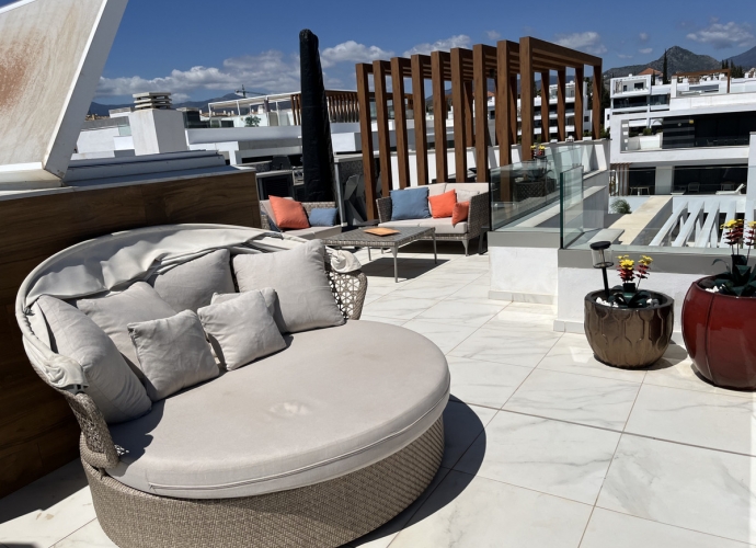 Apartment Penthouse in New Golden Mile - 9