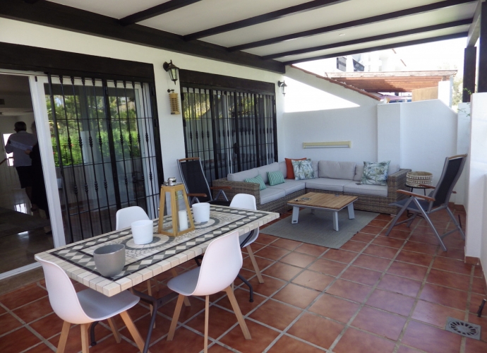 Townhouse Terraced in Nueva Andalucía Los Naranjos  - 6