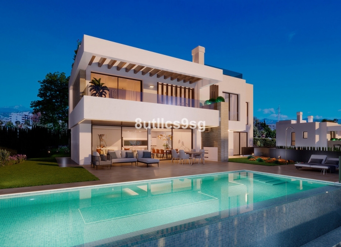 Villa Detached in New Golden Mile - 2