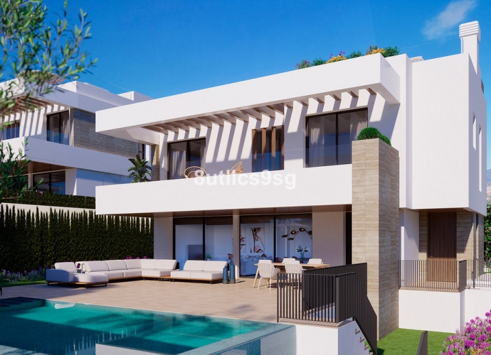 Villa Detached in New Golden Mile - 6