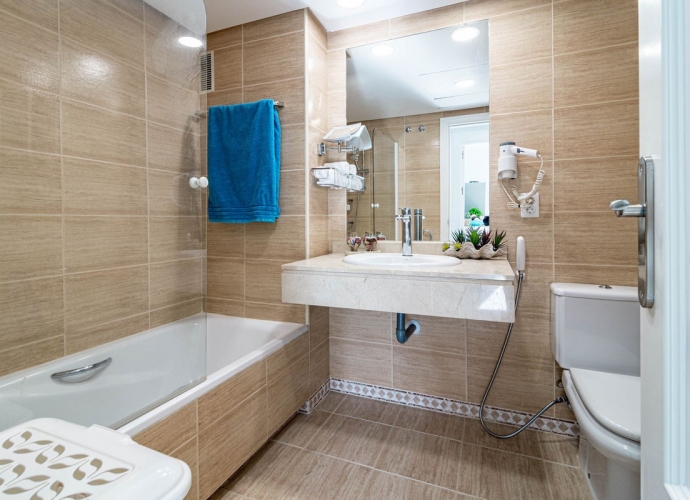 Apartamento Planta Media en Nueva Andalucía Dama de Noche  - 7