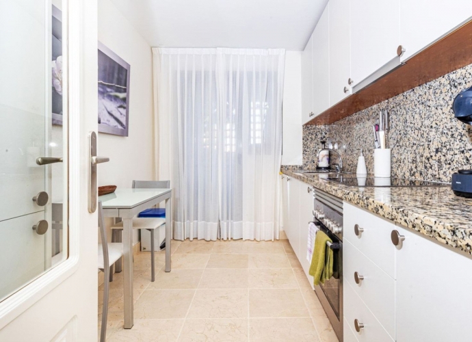 Apartamento Planta Baja en Benahavís - 10