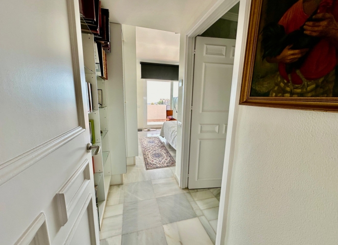Apartamento Planta Media en Benahavís - 3