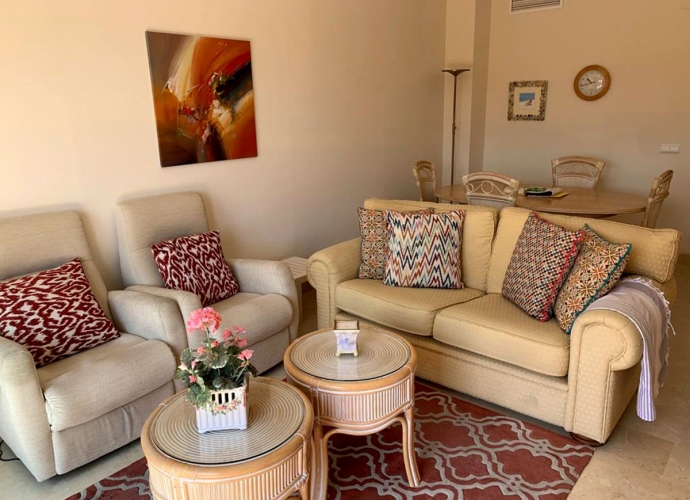 Apartment Middle Floor in Elviria - 4