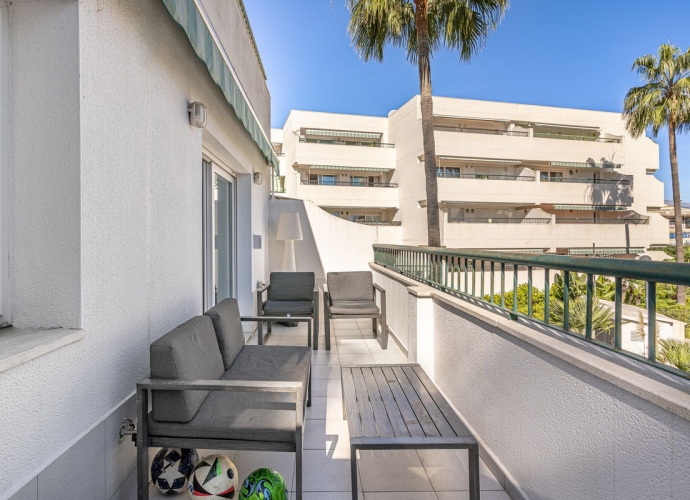 Apartment Penthouse Duplex situé à Guadalmina Baja - 9