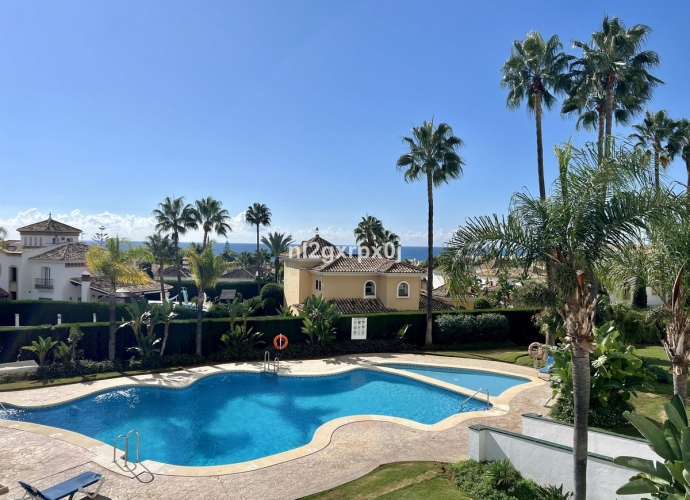 Apartamento Planta Media en Bahía de Marbella - 2