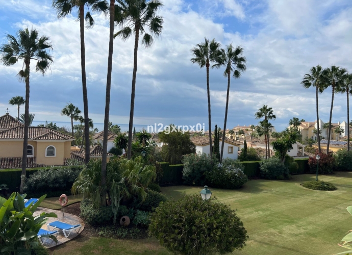 Apartamento Planta Media en Bahía de Marbella - 4