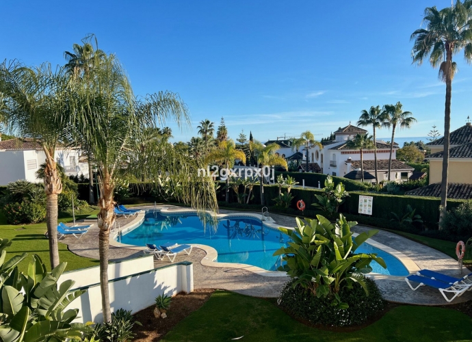 Apartamento Planta Media en Bahía de Marbella - 5