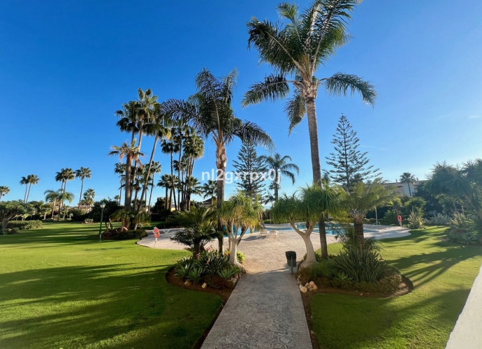 Apartamento Planta Media en Bahía de Marbella - 6