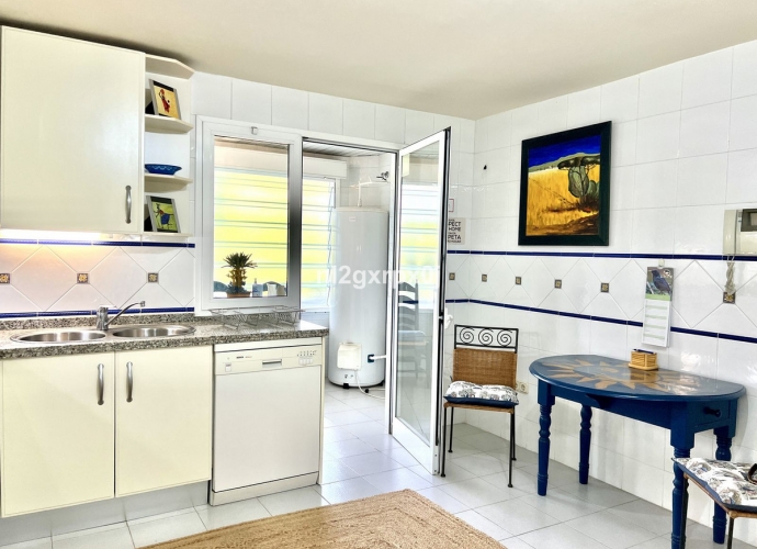 Apartamento Planta Media en Bahía de Marbella - 10