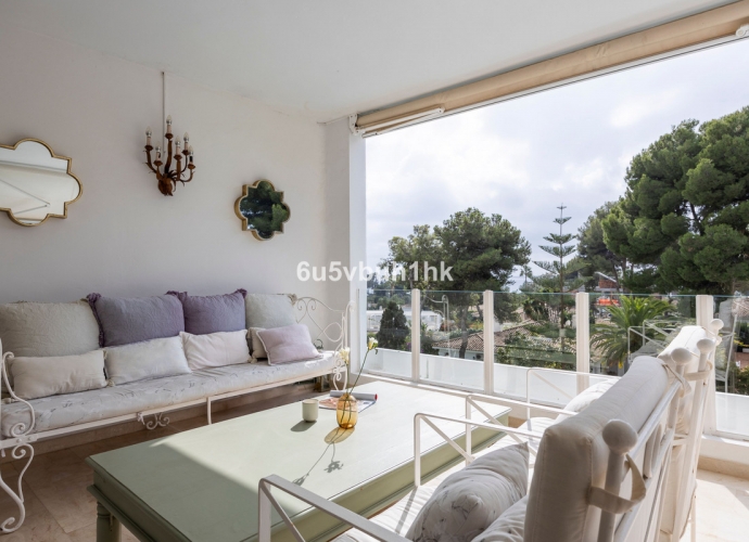 Apartment Penthouse in Los Monteros - 4