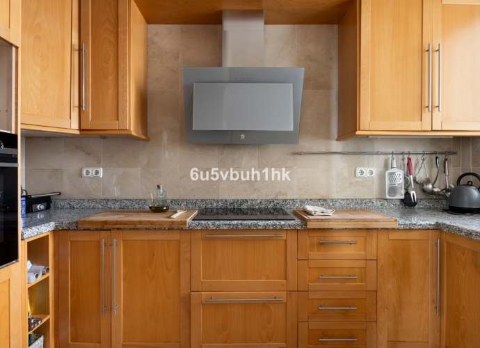 Apartment Penthouse in Los Monteros - 8