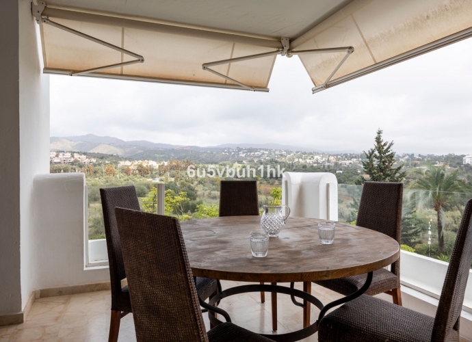 Apartment Penthouse in Los Monteros - 10