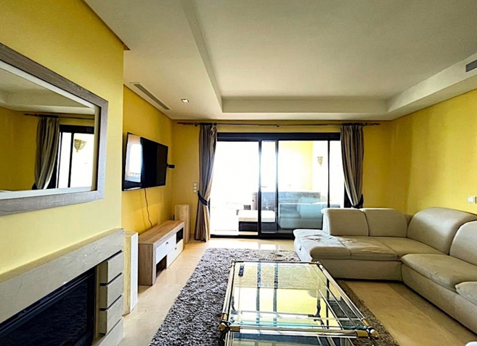 Appartement milieu d’Etage situé à Benahavís - 4