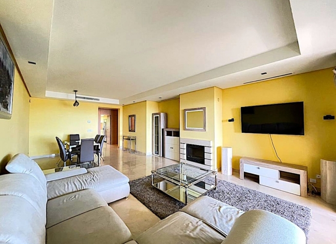 Appartement milieu d’Etage situé à Benahavís - 9