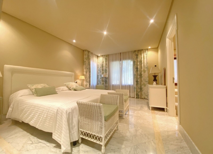 Apartamento Planta Baja en Los Monteros Los Monteros Playa  - 10