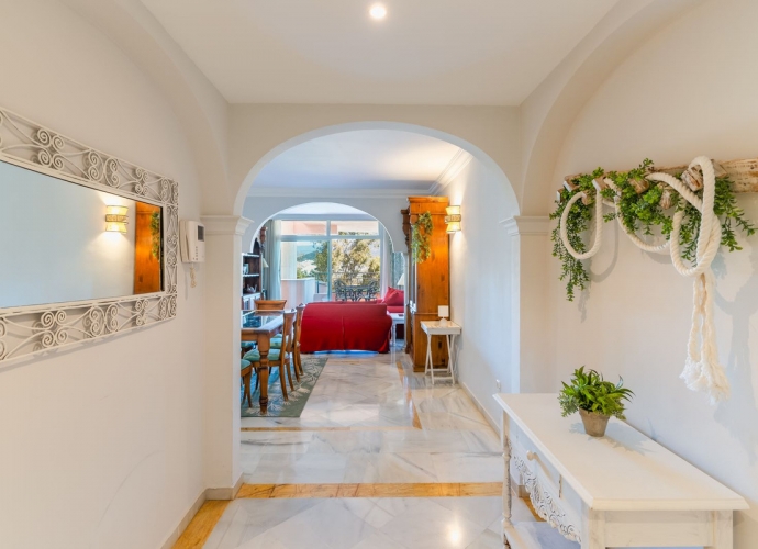 Apartment Middle Floor in Nueva Andalucía Magna Marbella  - 5