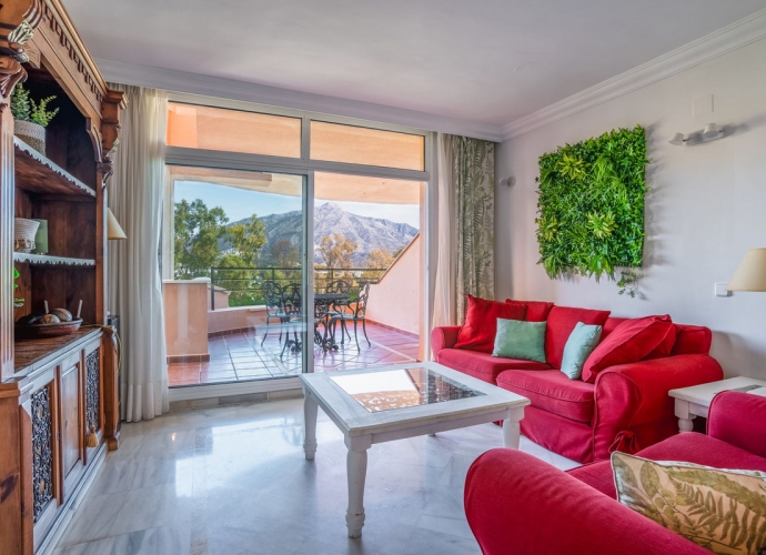Apartment Middle Floor in Nueva Andalucía Magna Marbella  - 7