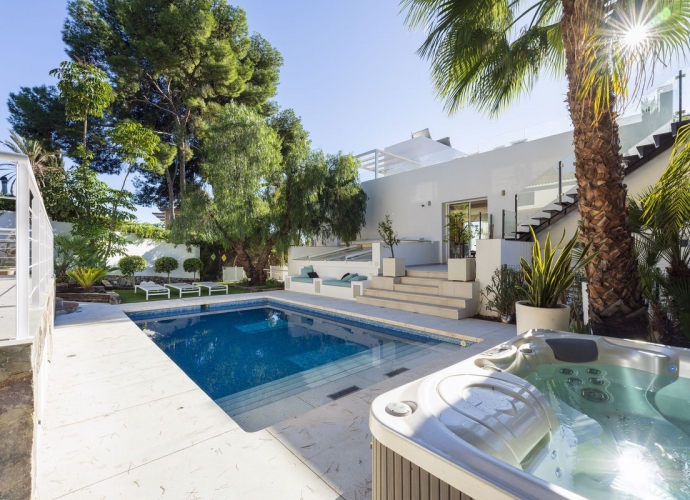 Villa Detached in Nueva Andalucía Villas en Nueva Andalucia  - 7