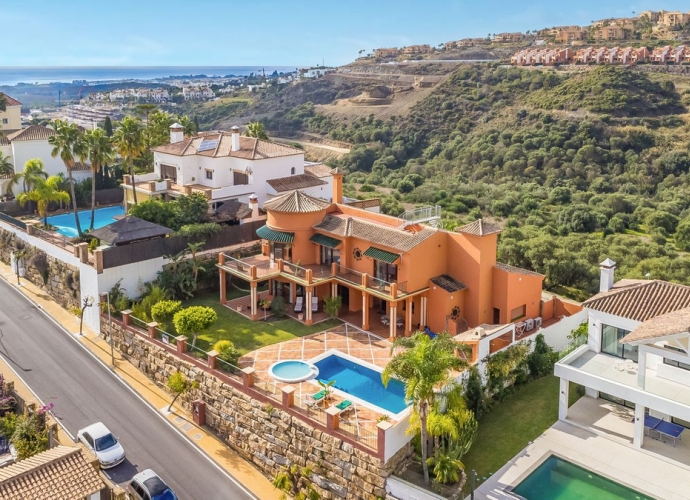 Villa Independiente en Benahavís - 1
