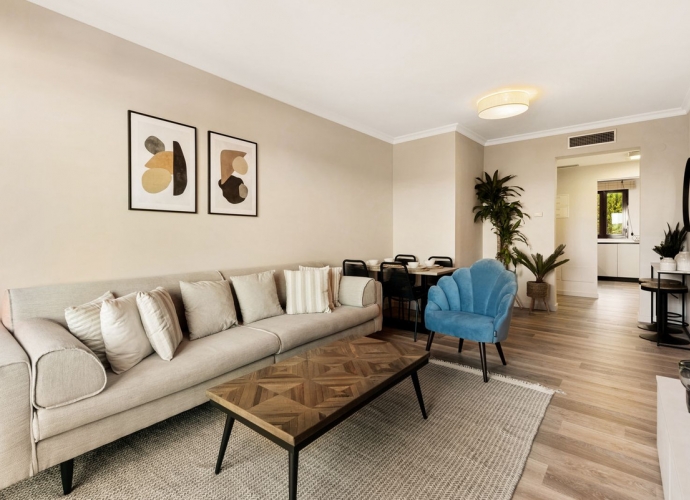 Apartamento Planta Media en Benahavís - 2