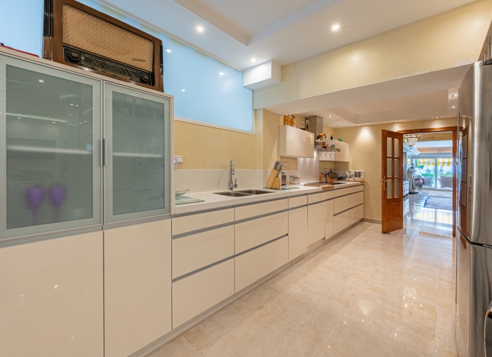 Apartamento Planta Media en The Golden Mile - 4