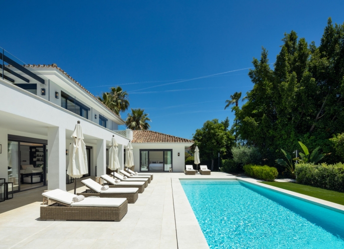 Villa Independiente en Nueva Andalucía Villas en Nueva Andalucia  - 2