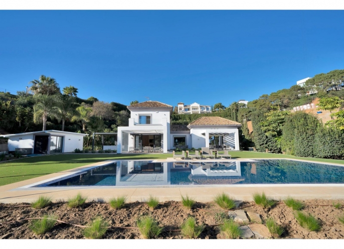 Villa Independiente en Benahavís - 2