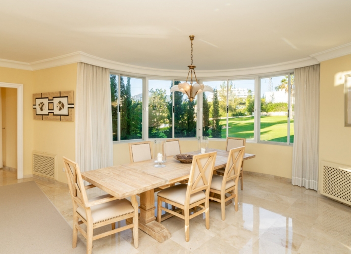 Apartamento Planta Media en Guadalmina Alta - 8
