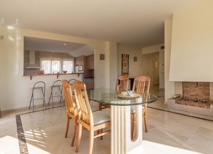 Apartment Penthouse in Elviria - 10
