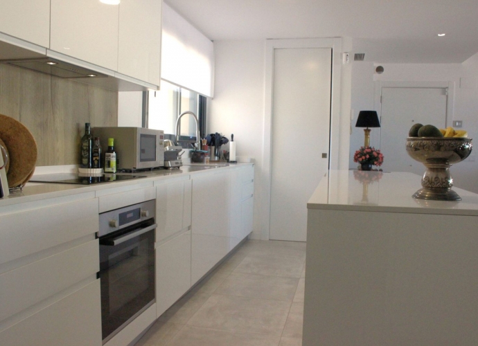 Appartement milieu d’Etage situé à Estepona Apartamentos de nueva construcción  - 4