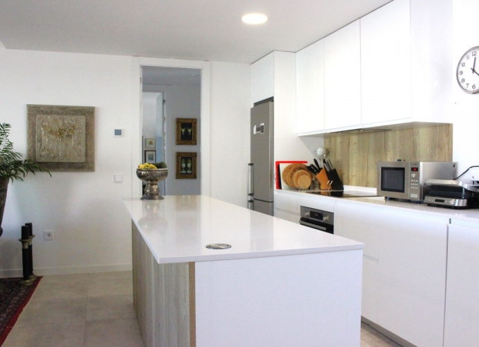 Appartement milieu d’Etage situé à Estepona Apartamentos de nueva construcción  - 7