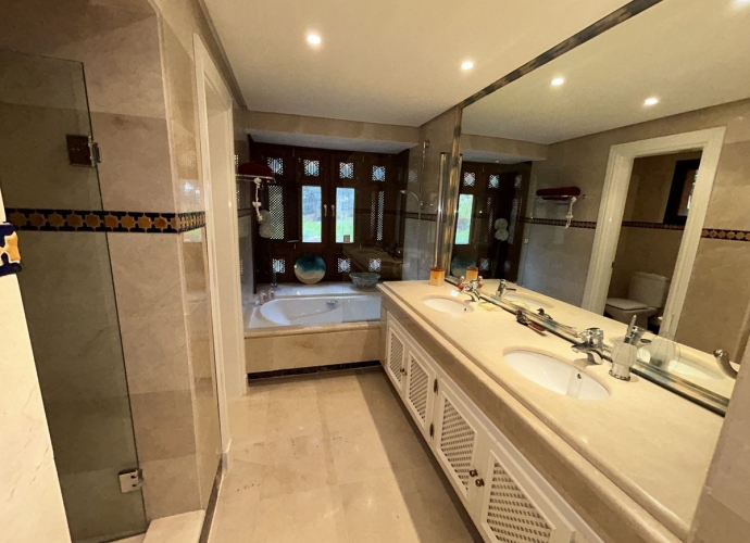 Appartement  rez de chaussée situé à Puerto Banús La Alzambra Vasari  - 10