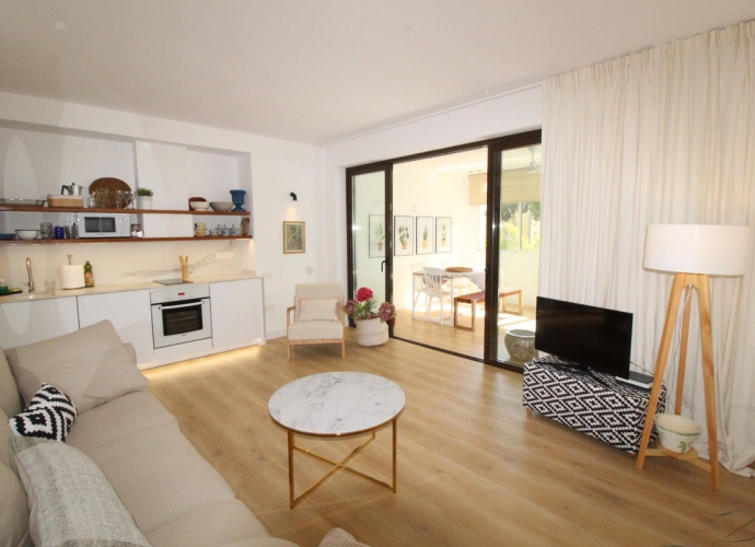 Appartement milieu d’Etage situé à Puerto Banús Playas del Duque  - 6